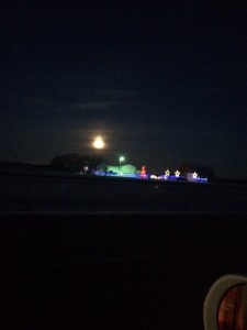 full moon on Christmas day.. early morning.